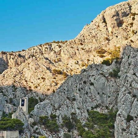Sara Apartment Punta Omis Near Sandy Beach Экстерьер фото