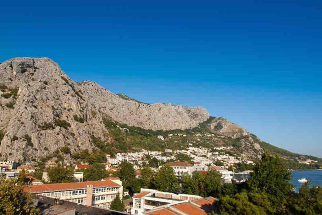 Sara Apartment Punta Omis Near Sandy Beach Экстерьер фото